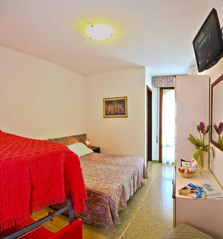 Hotel Nevada Bibione 3*,  Itálie